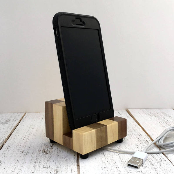 Checkerboard phone stand, universal phone dock, iphone stand, iphone 7, iphone 6s plus, iphone SE, cell phone stand, charging stand. Q10